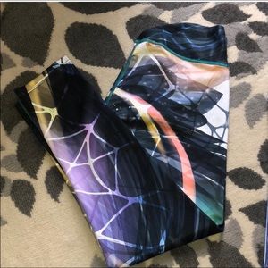 Women’s fiber leggings